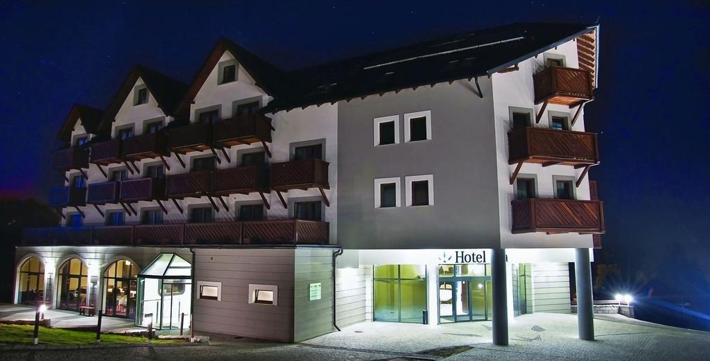 Hotel Era Świeradów-Zdrój Kültér fotó